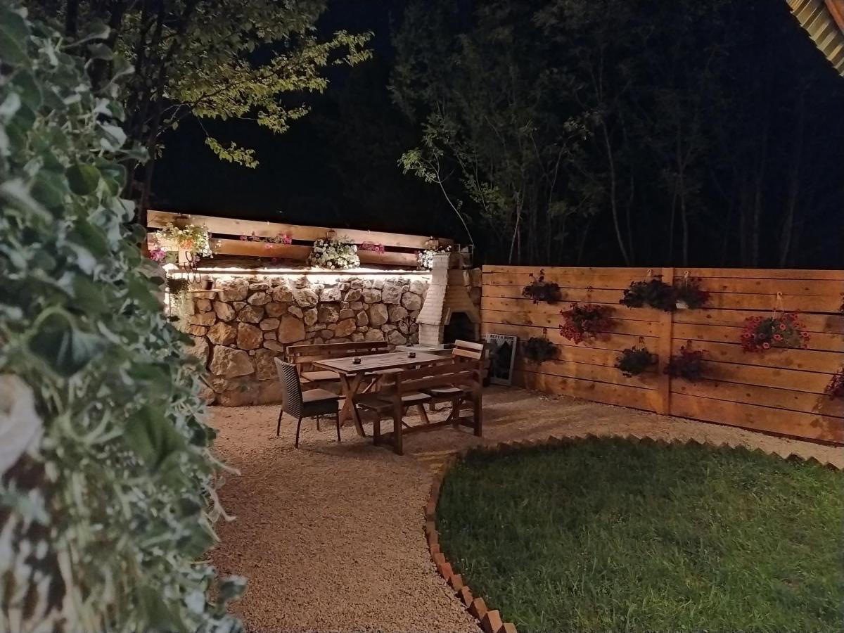 Brvnara Fairy Tale Vila Cetinje Exterior foto