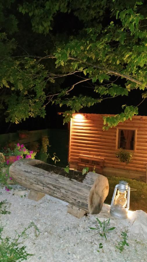 Brvnara Fairy Tale Vila Cetinje Exterior foto