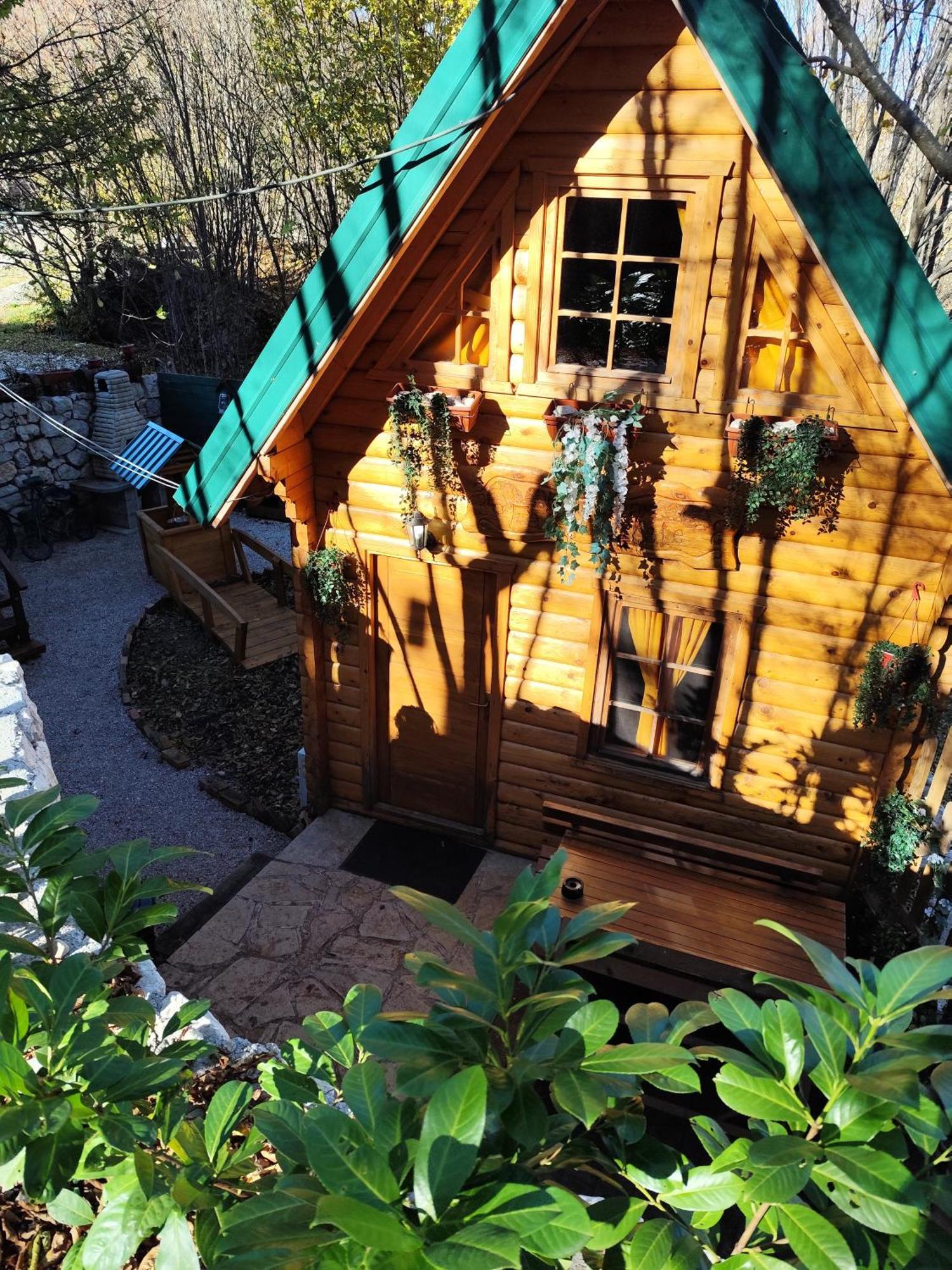 Brvnara Fairy Tale Vila Cetinje Exterior foto